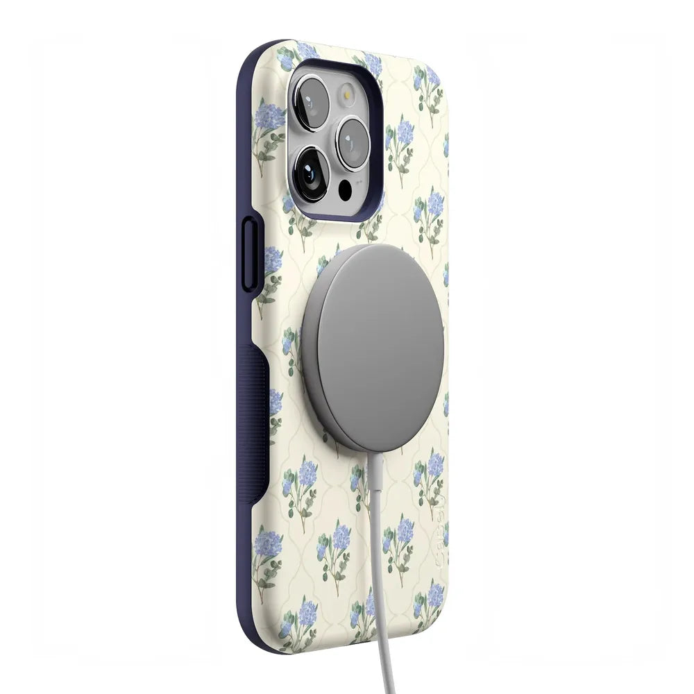 Vintage Garden | Blue Hydrangea Case