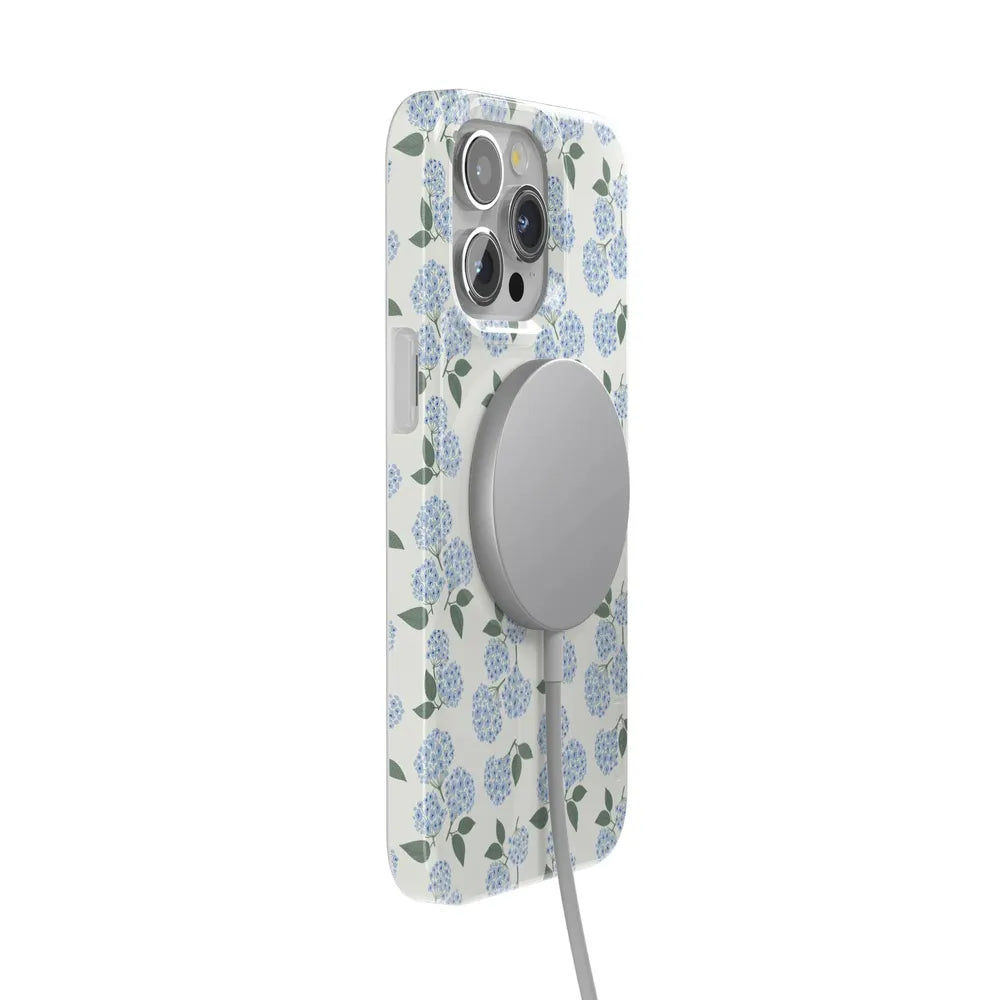 Nantucket Cottage | Blue Hydrangea Case
