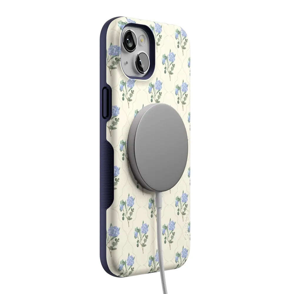 Vintage Garden | Blue Hydrangea Case